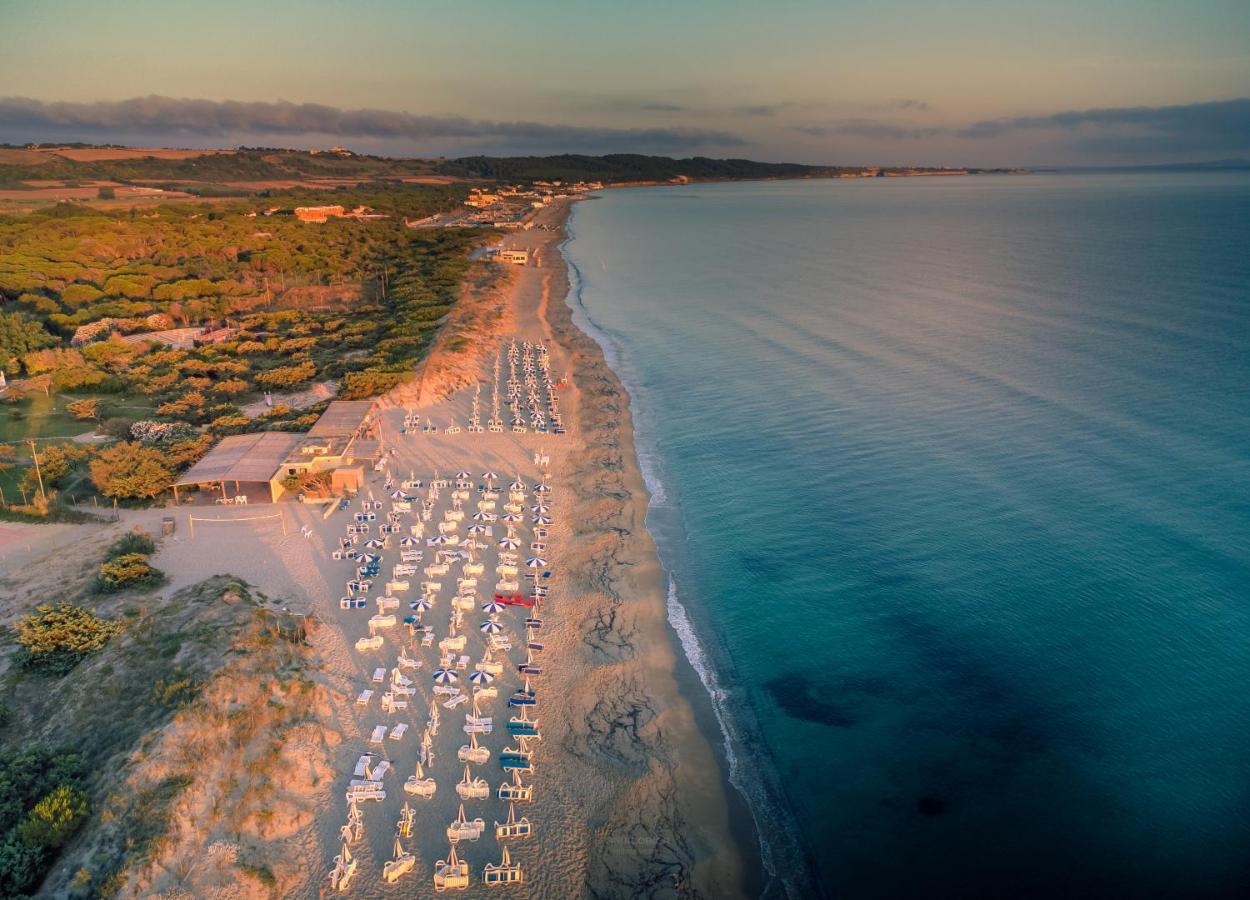 Camping Golfo Dell'Asinara プラタモナ エクステリア 写真