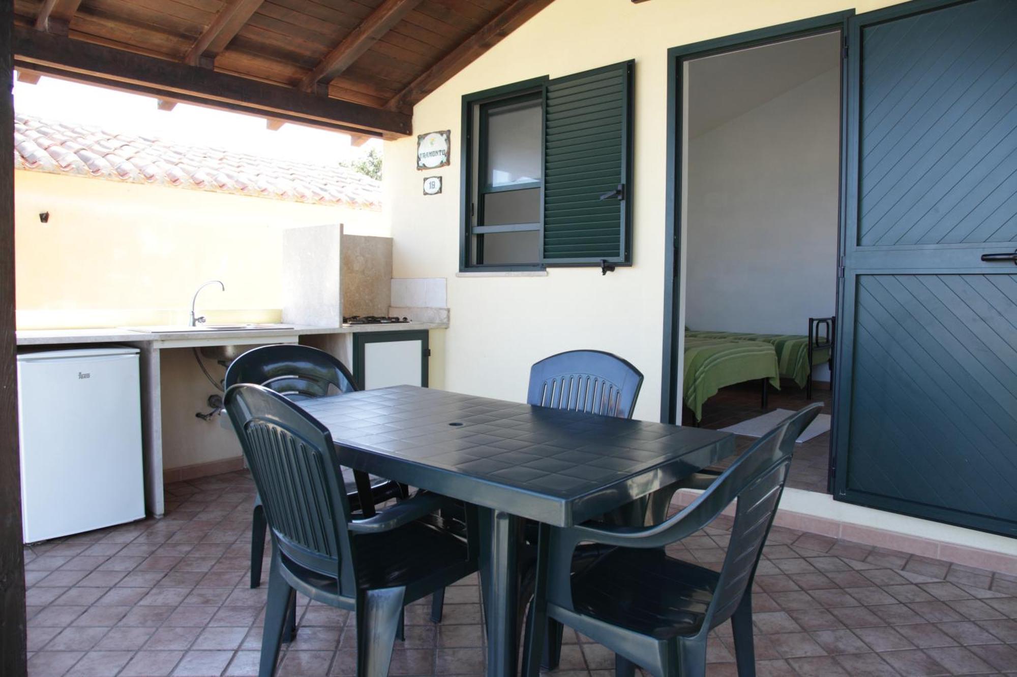 Camping Golfo Dell'Asinara プラタモナ エクステリア 写真