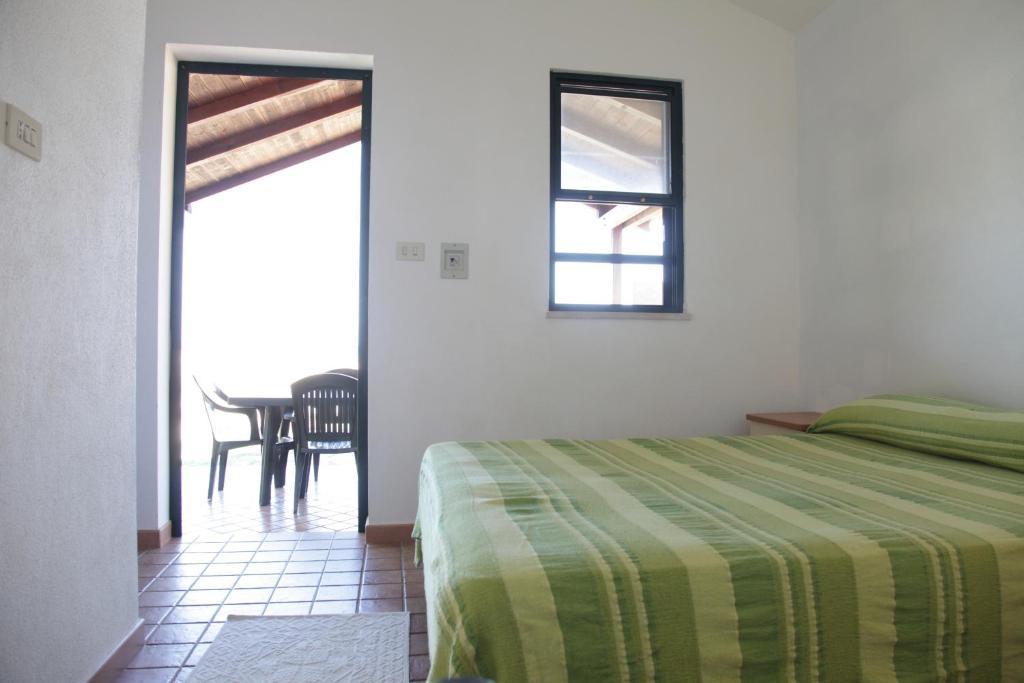 Camping Golfo Dell'Asinara プラタモナ 部屋 写真